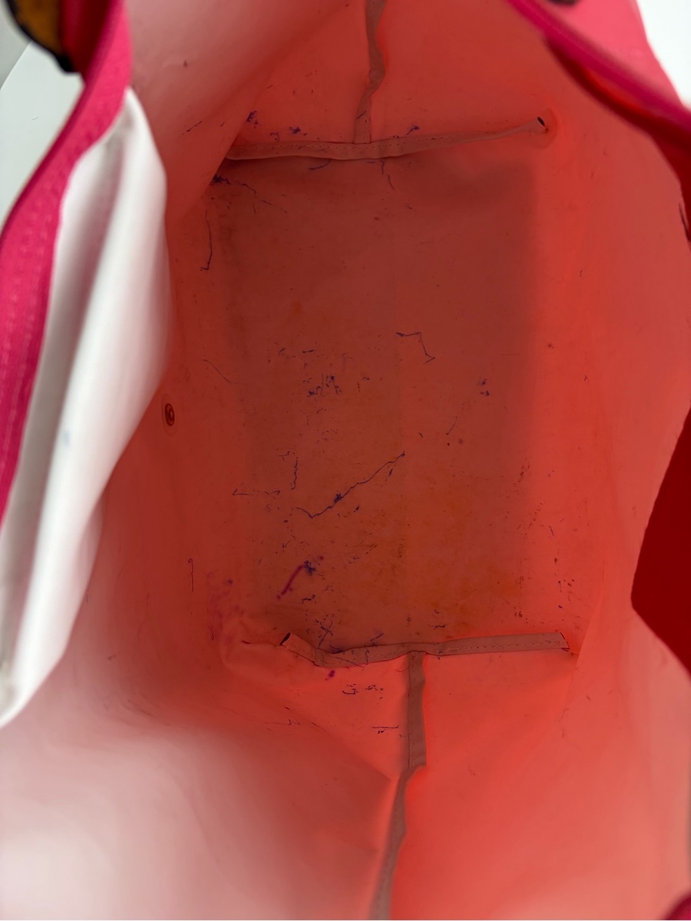 Salmon / Coral Pink Colored Large Longchamp Bag - Picture 7 of 7